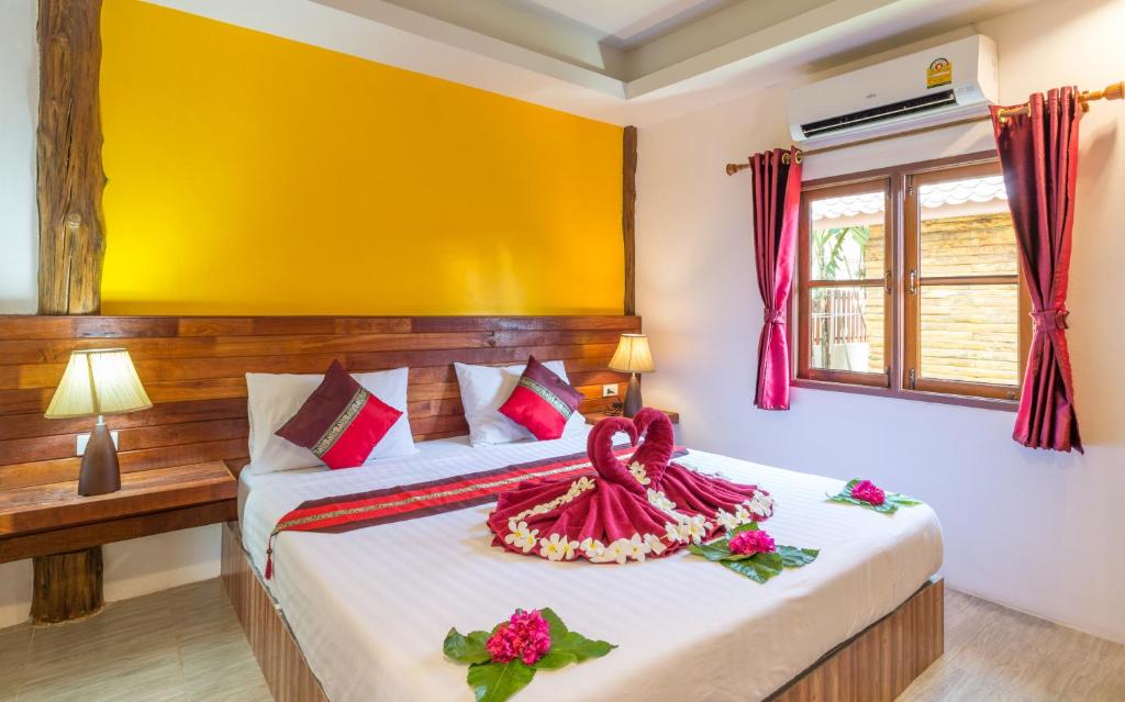 Pinthong Aonang Villa - 11