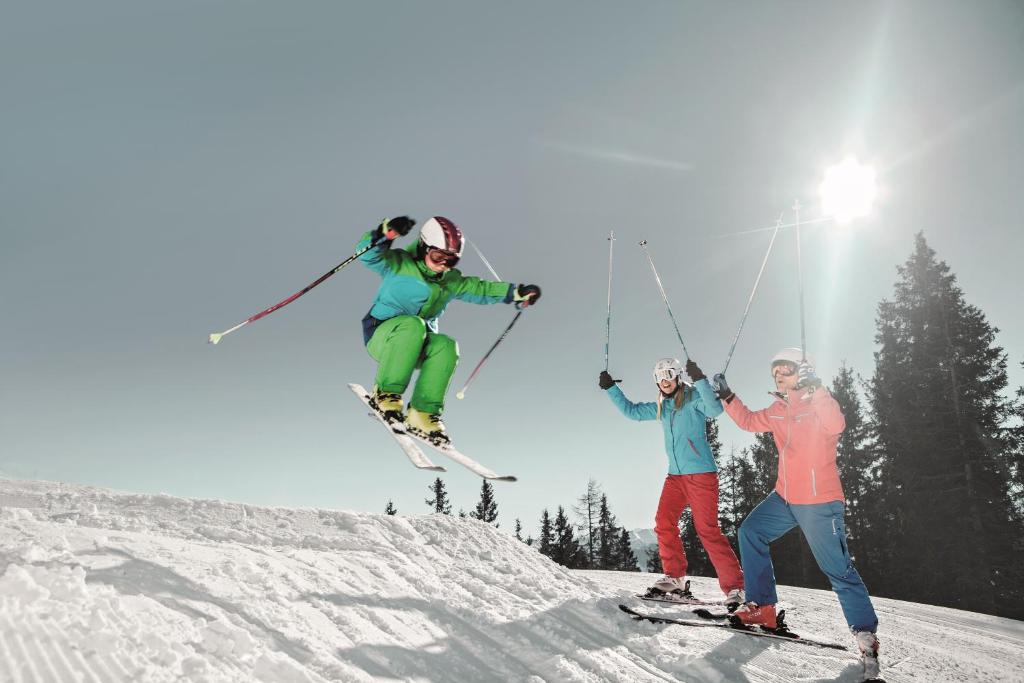 Goście zatrzymujący się w obiekcie Appartement Living Schönwies including Zell am See-Kaprun summercard