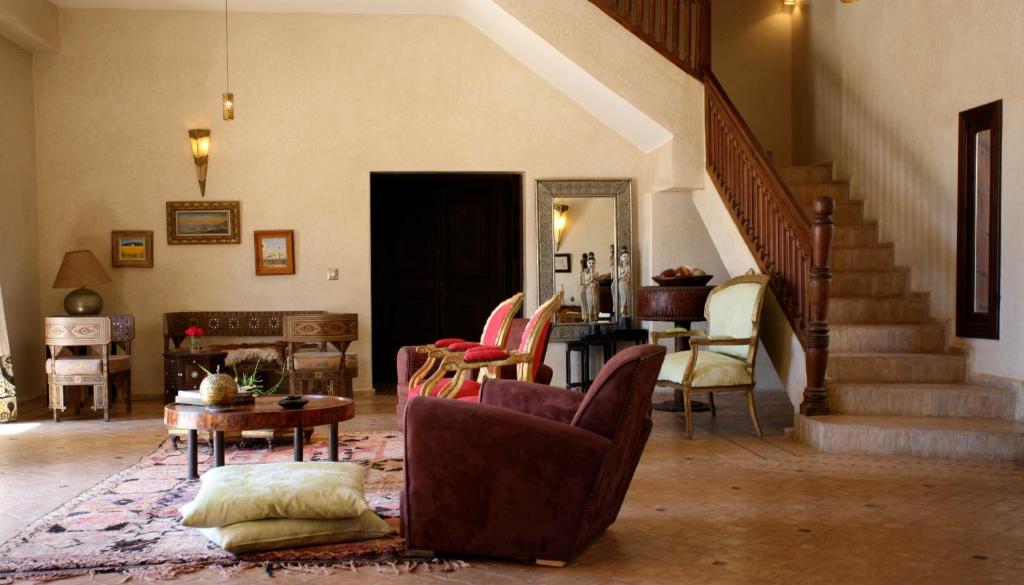 Un lugar para sentarse en Kasbah Tabelkoukt