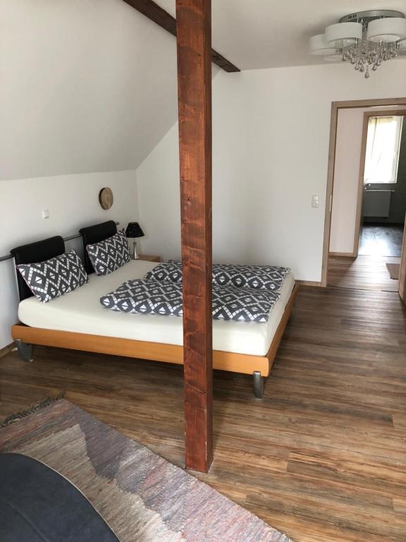 Postel nebo postele na pokoji v ubytování Lux Apartmant Westerstede