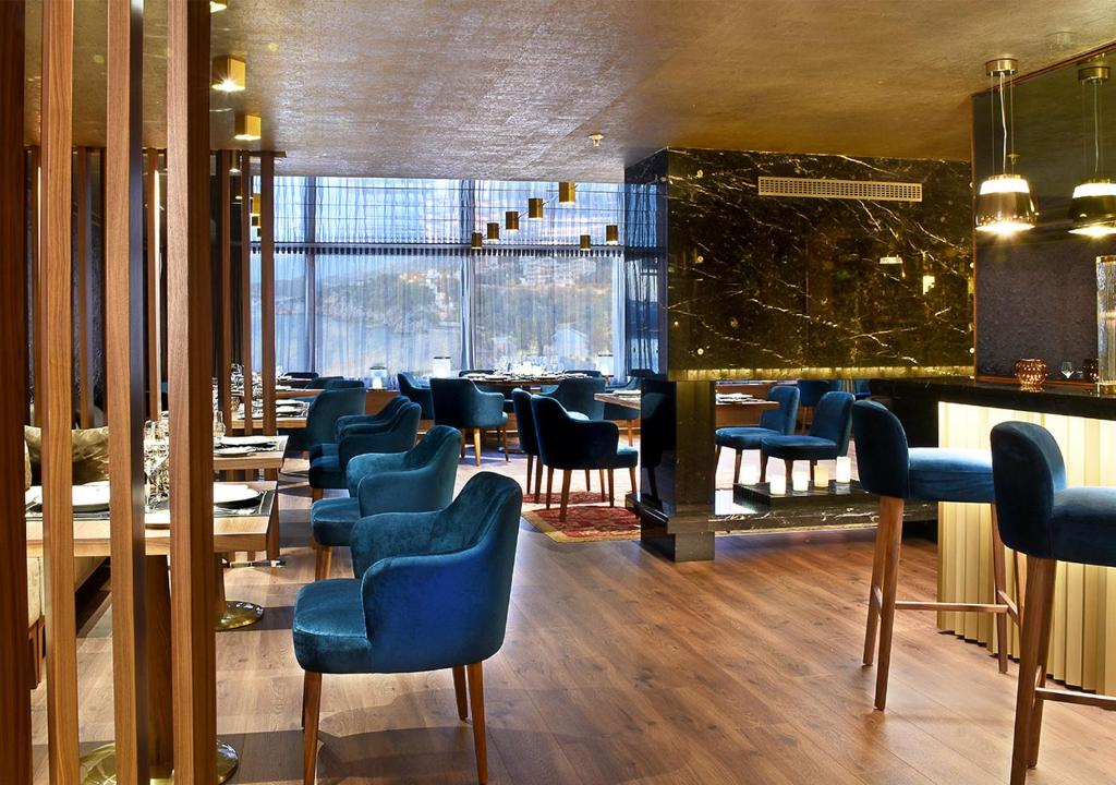 Posezení v ubytování Maestral Resort & Casino
