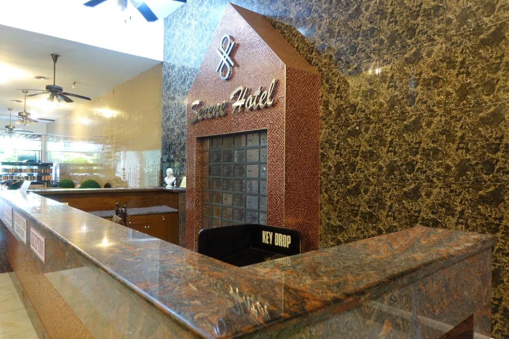 Serene Hotel - Resim 1