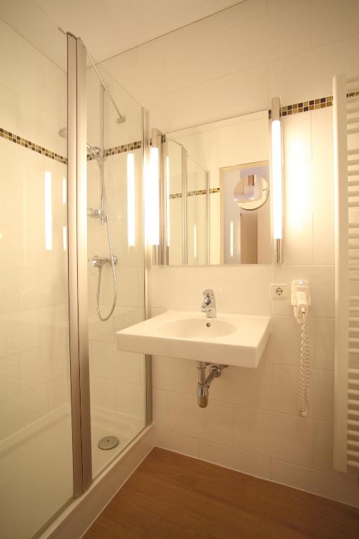 Alster-Hof - Resim 19