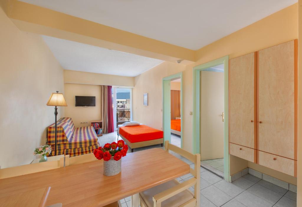 Pavlos Hotel - 