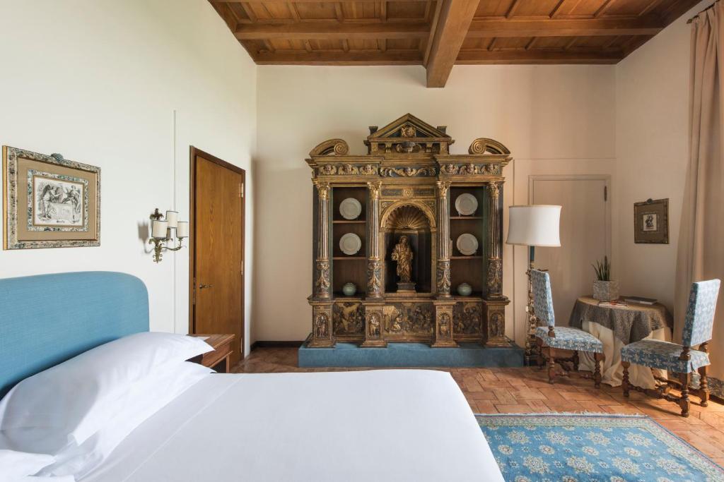 Posezení v ubytování La Posta Vecchia Hotel