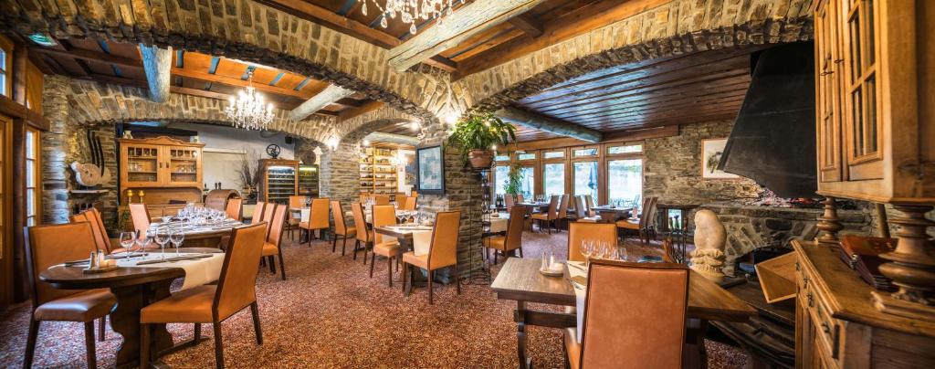Restaurace v ubytování Domaine du Moulin d'Asselborn