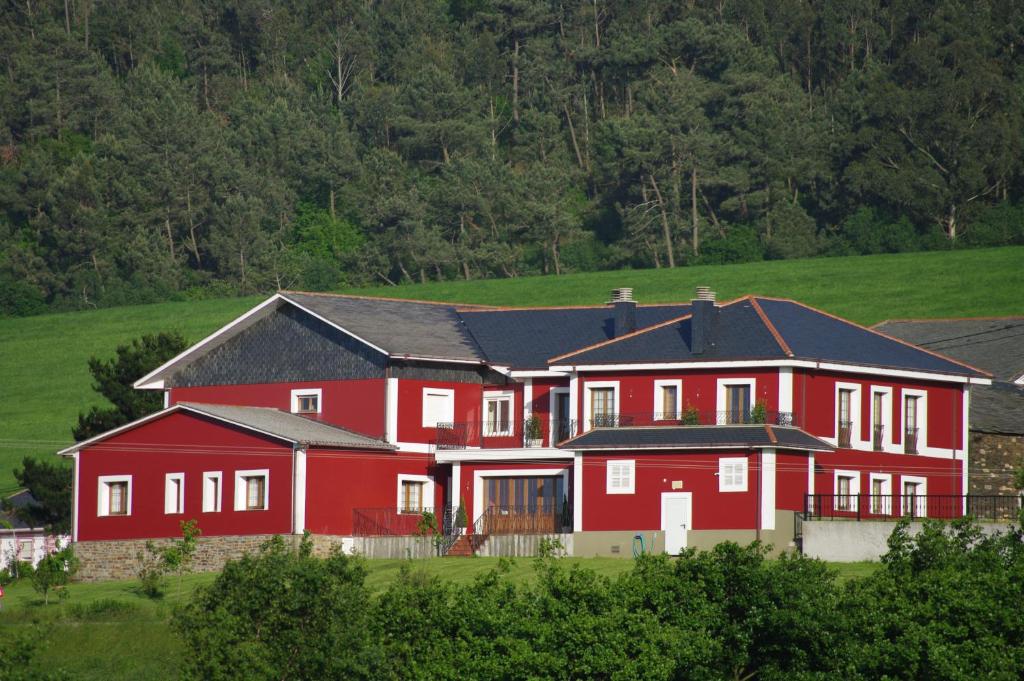 Hotel Rural Suquin, Navia, Spain - Booking.com