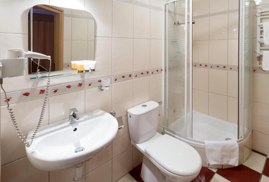 Koupelna v ubytování Kompleks Hotelowy Logos