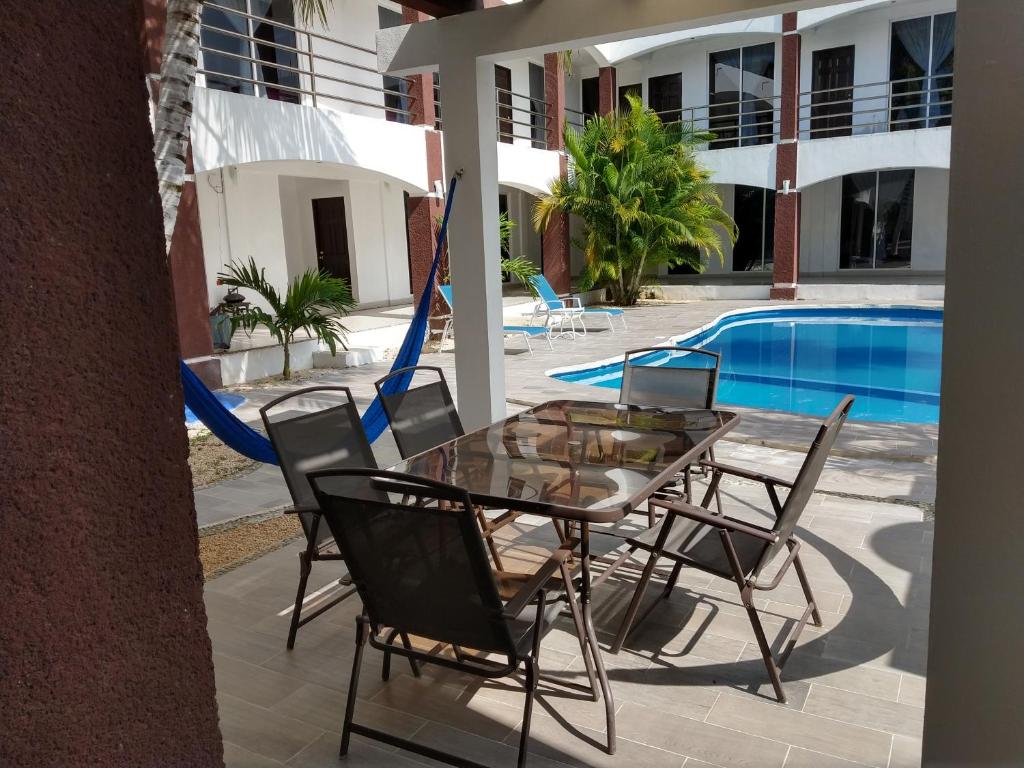Bazén v ubytování Hotel España nebo v jeho okolí