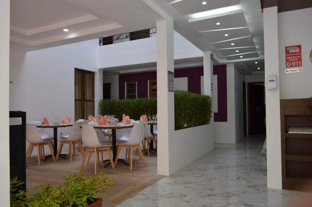 Restaurace v ubytování Hotel Gran Mariscal Quito