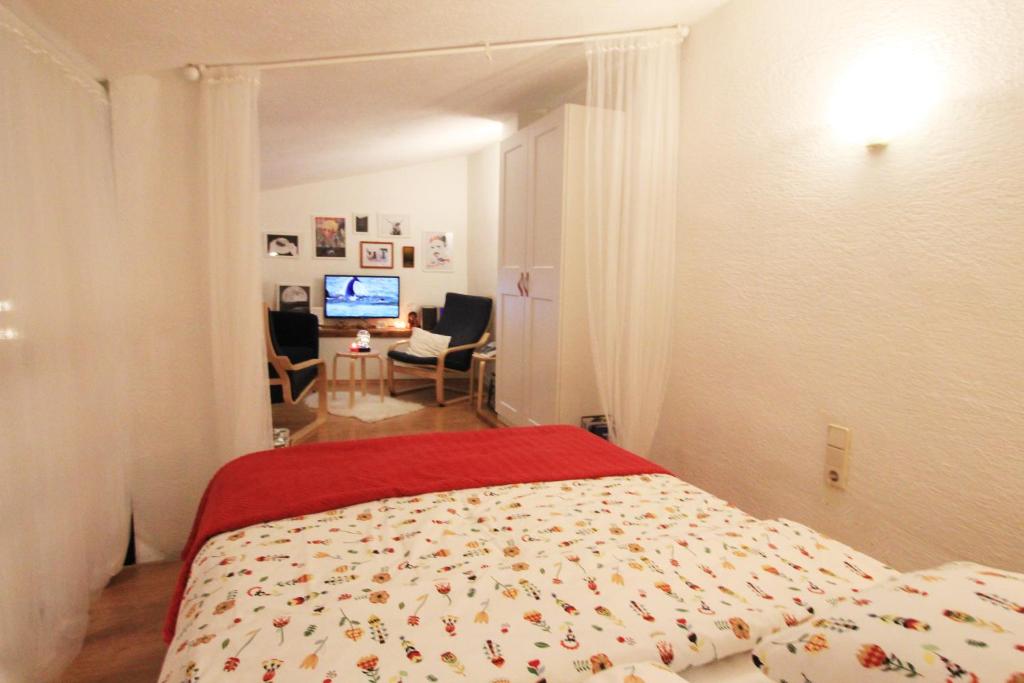 House in center of Gospic with big garden - 18