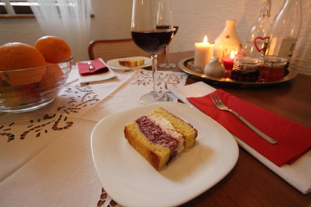 House in center of Gospic with big garden - 8