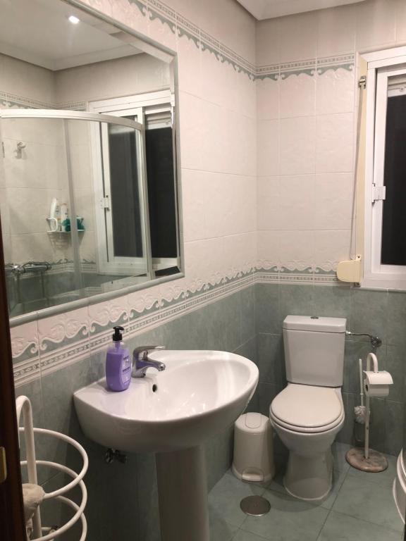 A bathroom at Peso de la Harina - piso completo