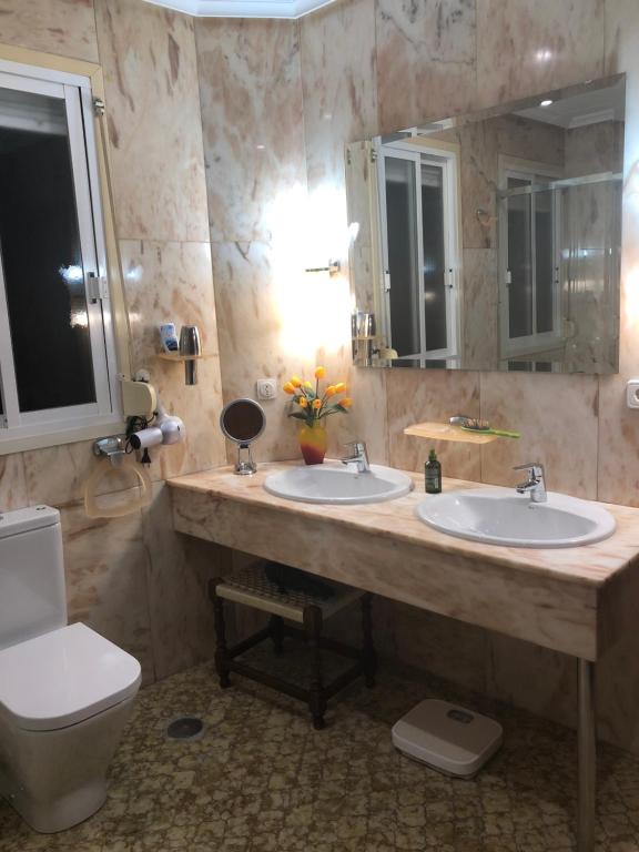 A bathroom at Peso de la Harina - piso completo