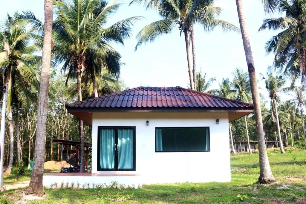 Zahrada ubytování The Lodge at Koh Kood