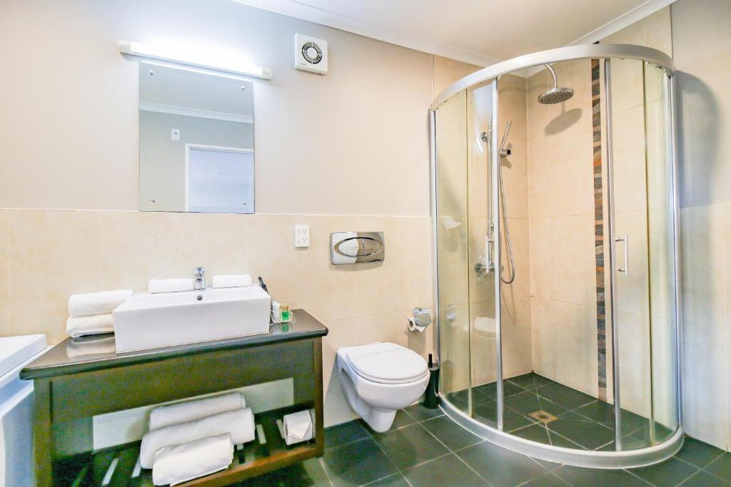 Koupelna v ubytování Aotea Motor Lodge