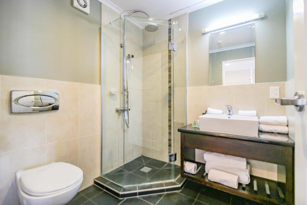 Koupelna v ubytování Aotea Motor Lodge