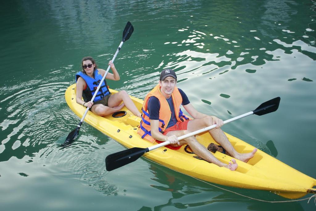 Sunlight Boutique Cruise - Cat Ba island - 7