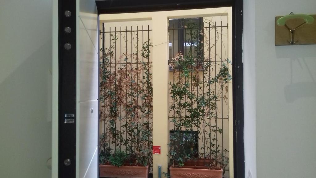 10 Via Giuseppe Sirtori - 15