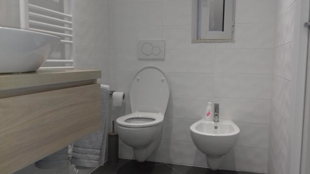 10 Via Giuseppe Sirtori - 13