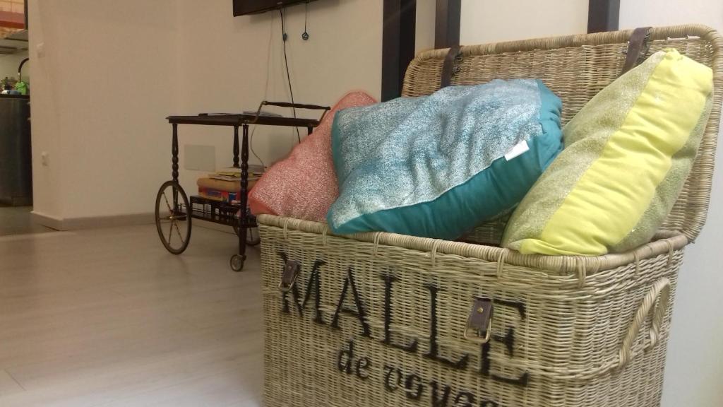 10 Via Giuseppe Sirtori - 11