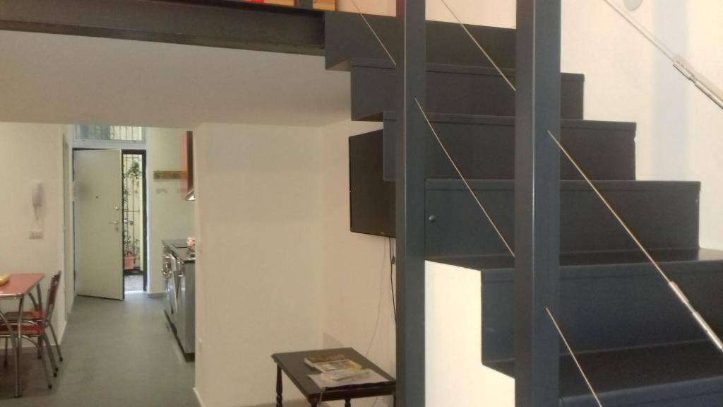 10 Via Giuseppe Sirtori - 5