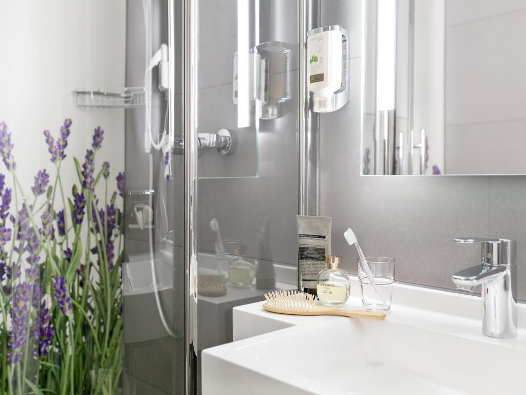 Boutiquehotel Stadthalle - Resim 3