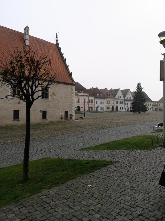 Budova, kde se ubytování v soukromí nachází