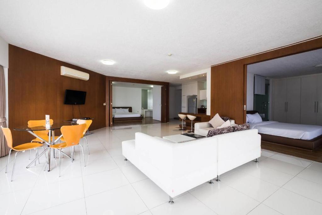 Markland Seaside Pattaya - Resim 25