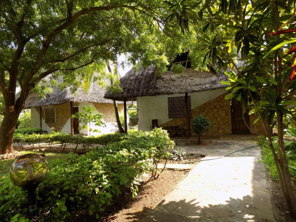 Zahrada ubytování Eco Villas Watamu