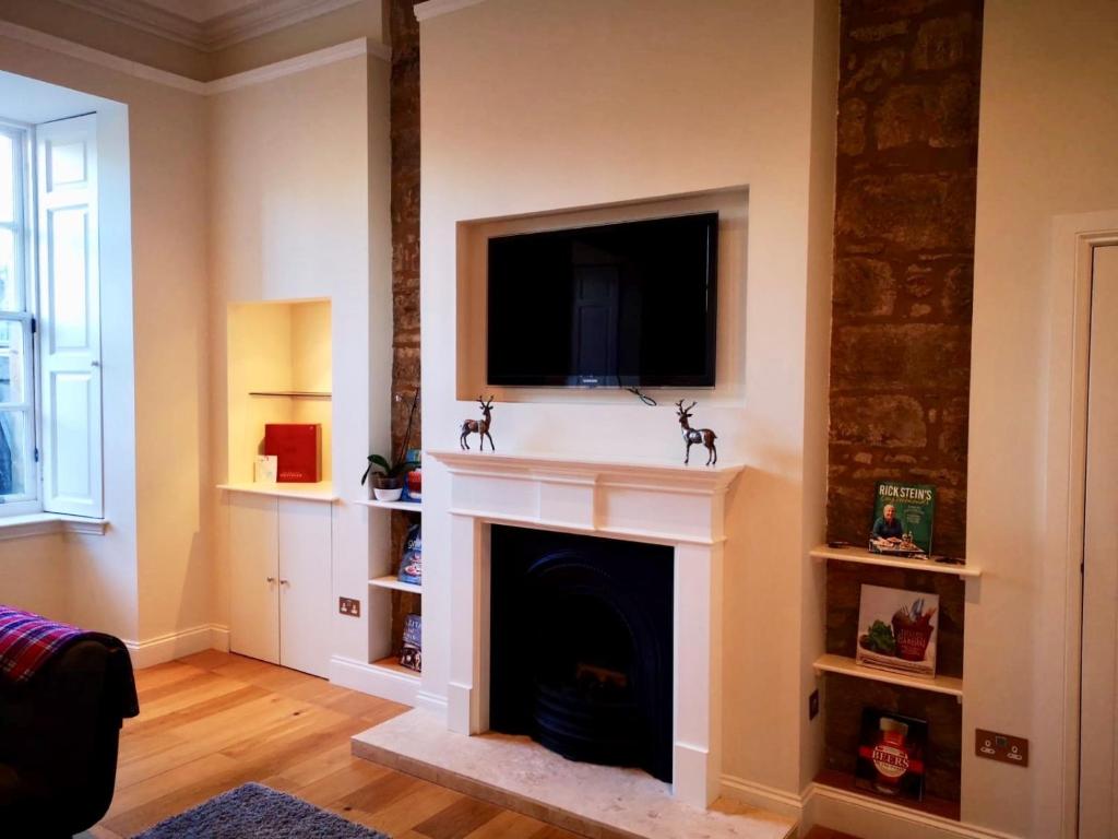 Luxury Apartment in Elie House