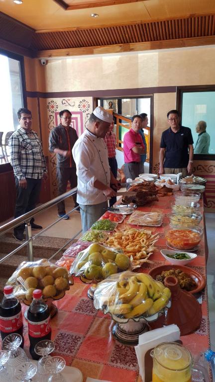 Comida en el hotel o alrededores