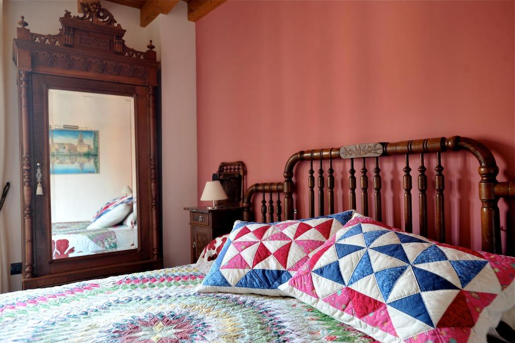 Postel nebo postele na pokoji v ubytování Hotel-Hospedería los Templarios