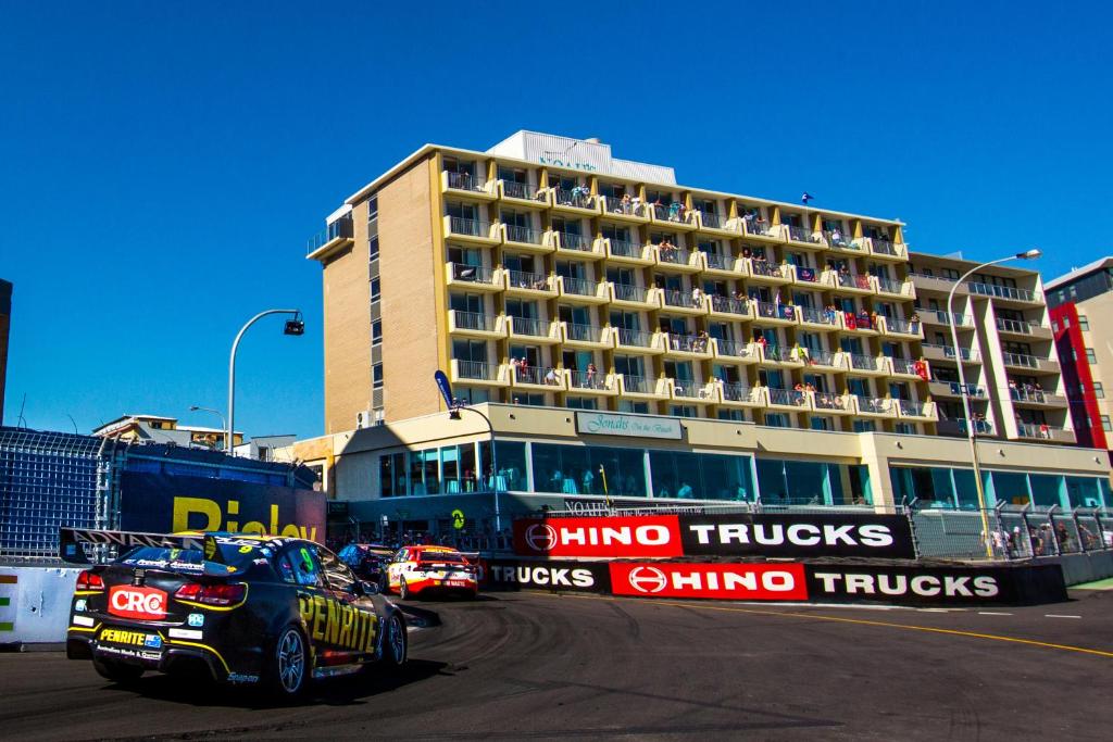 Noah's On the Beach - Resim 31