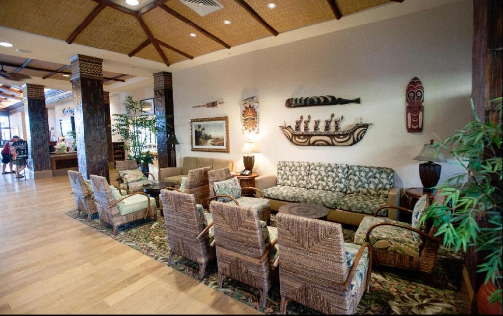 Posezení v ubytování Suites at Tahiti Village Resort and Spa-No Resort Fee
