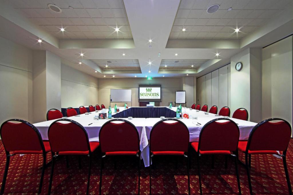 Seasons Botanic Gardens - Resim 8