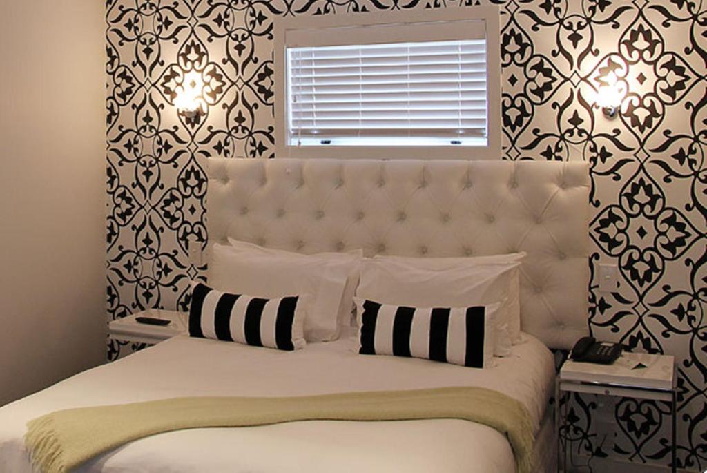 
Boutique One-Bedroom Suite
