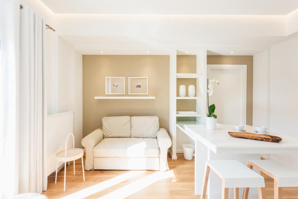 Lori Margariti Sea View Flat - 6