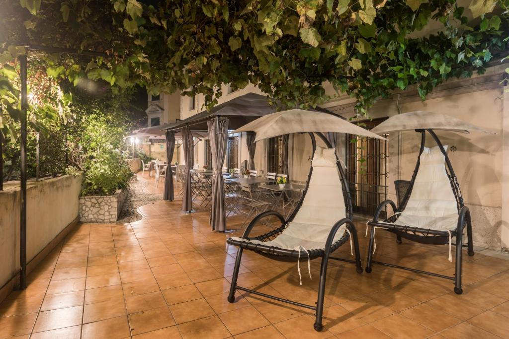 Hotel Villa Rosa - Resim 6