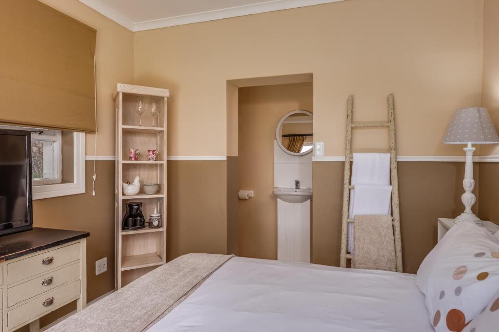 Mill Park Corner Cottages, Port Elizabeth (updated prices 2024)