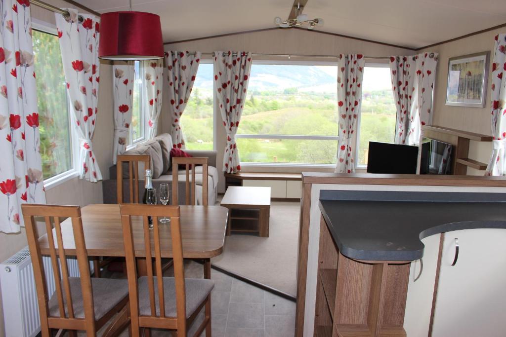 Kuchyň nebo kuchyňský kout v ubytování Glen View