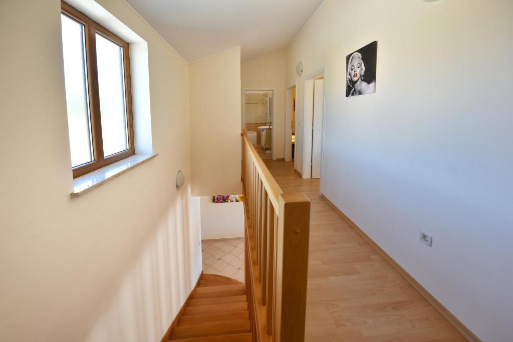Fotografie z fotogalerie ubytování Villa Kmacici 377 v destinaci Sveti Lovreč Pazenatički