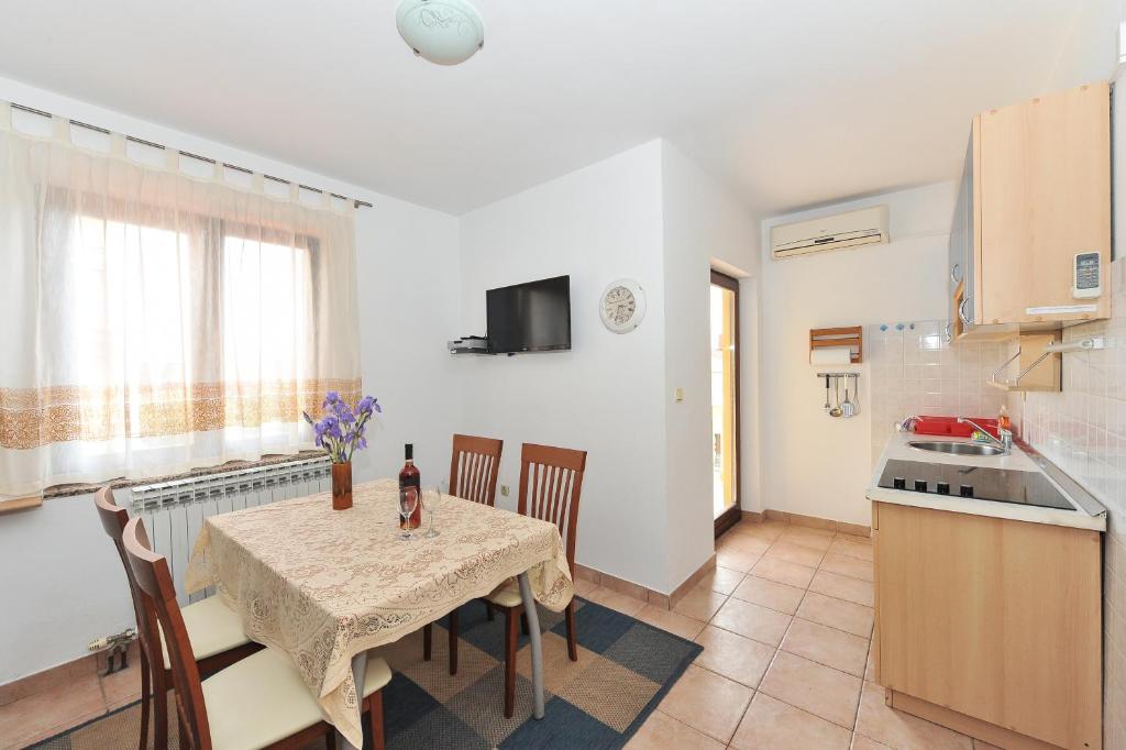 Kuchyňa alebo kuchynka v ubytovaní Guesthouse Barić
