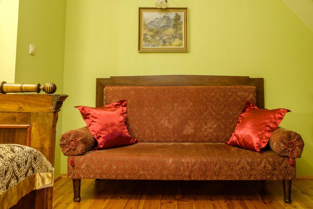 A seating area at Boutique hotel Pracháreň