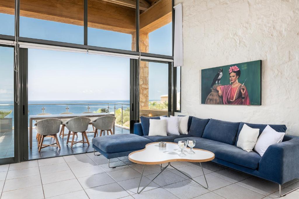 Posedenie v ubytovaní Villa Emilia front sea