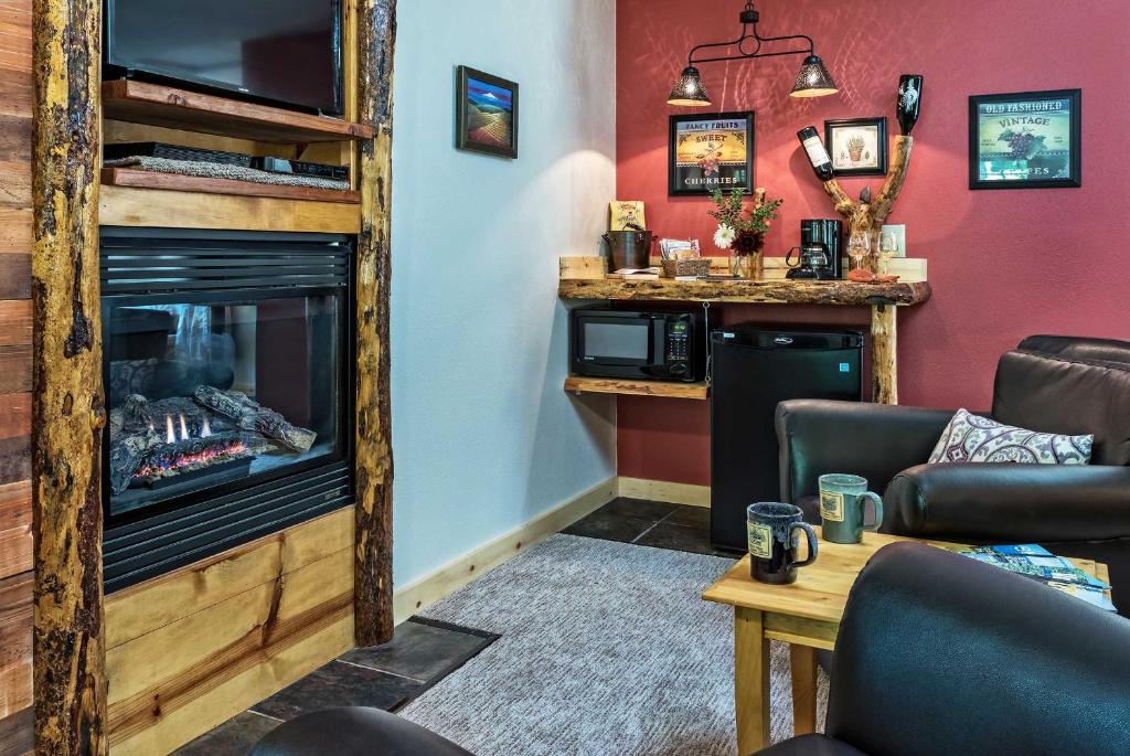 Posezení v ubytování Carson Ridge Luxury Cabins