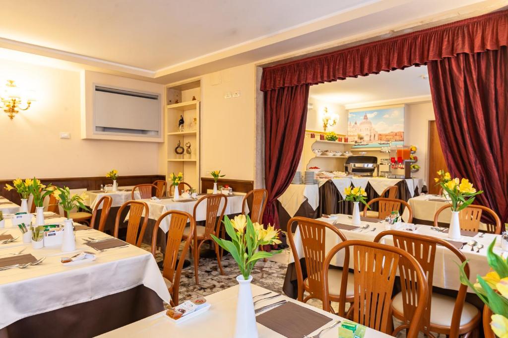 Hotel Mercurio - Resim 37