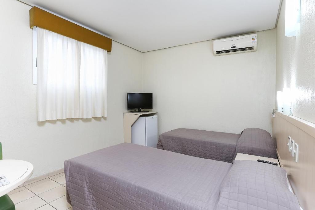  Hotel Expressinho Aeroporto