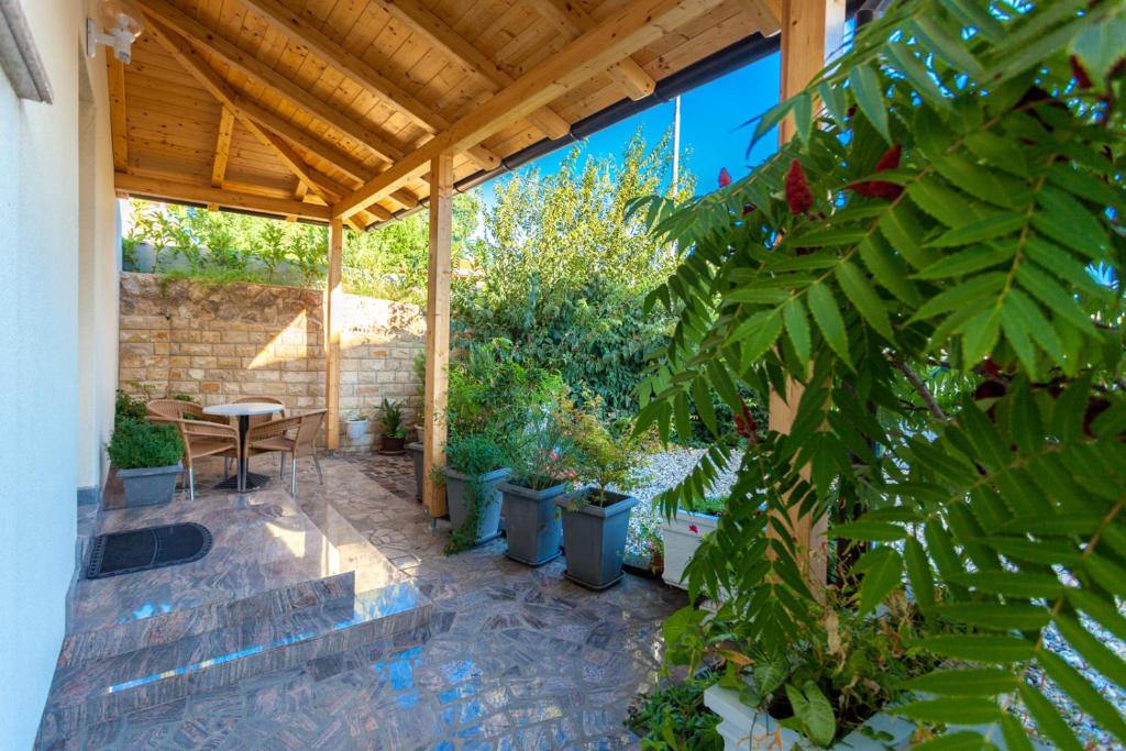 Zahrada ubytování Guesthouse Villa Adria