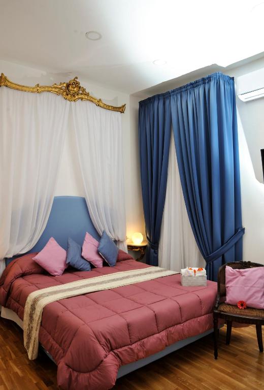 Di Palma Suite - Standard Double Room